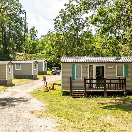 Camping Les Rives Du Lac De Vinca 외부 사진