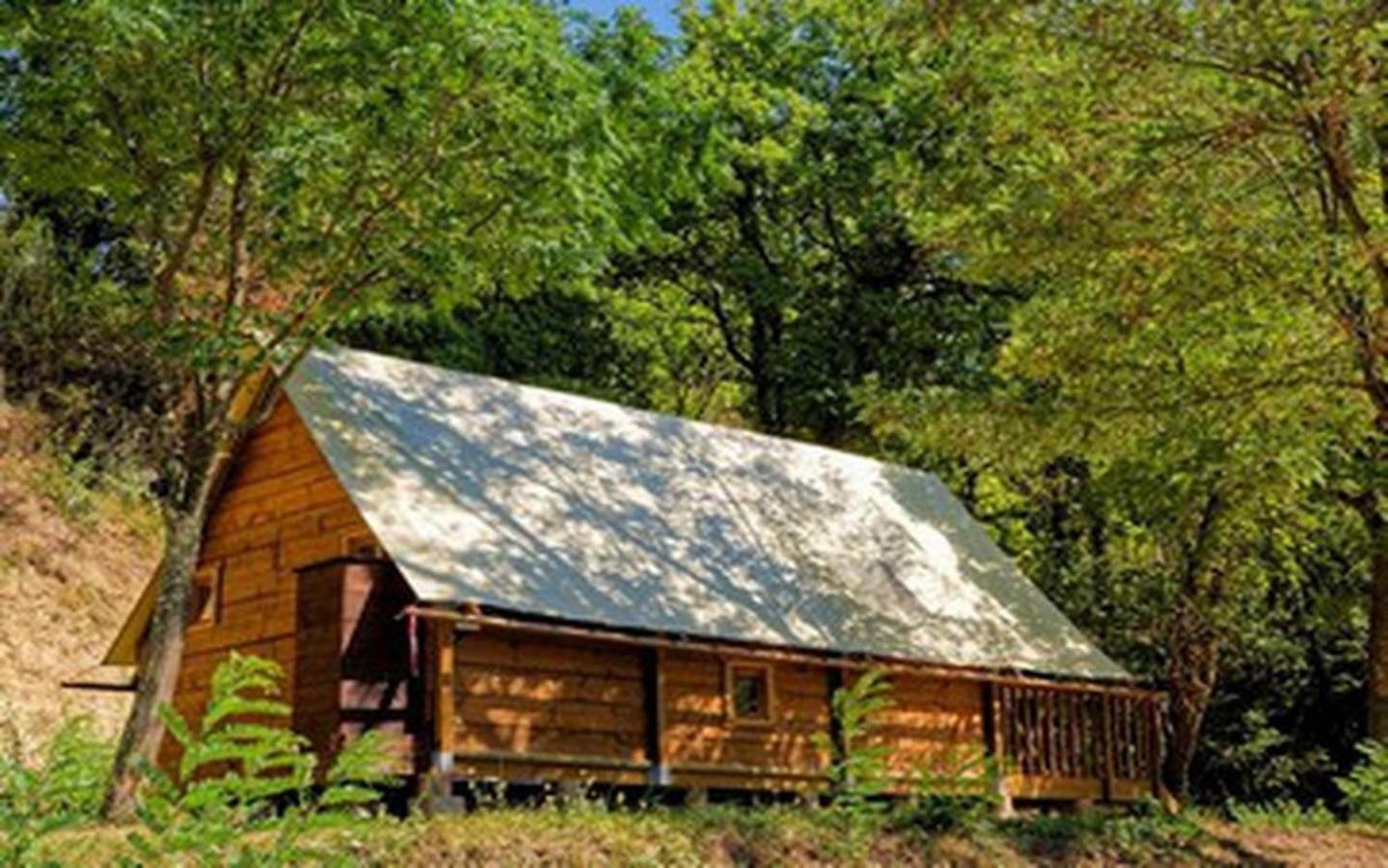 Camping Les Rives Du Lac De Vinca 외부 사진